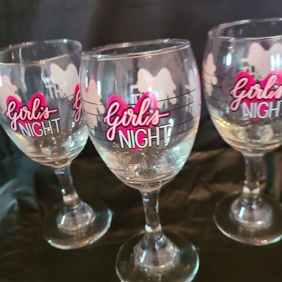 Set of 10  Girls Night Wine Glasses.  Will Add Girls Night  Banners - Picture 2 of 7